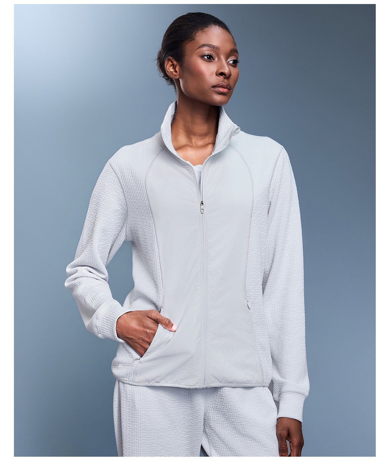 Light white zipper pioneer waffle zip jacket front pocket model view