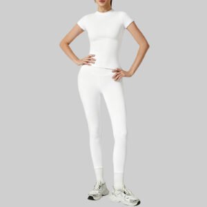 Yoga Pants And Short-Sleeved Shirt Set: Ideal Matching Outfit For All Workouts